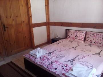 Фото номера Стандартный люкс Гостевой дом Hunting Lodge Guest House г. Девин 7