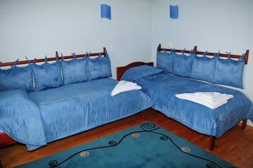Фото номера Люкс с 3 спальнями Гостевой дом Kris Guest House г. Девин 5